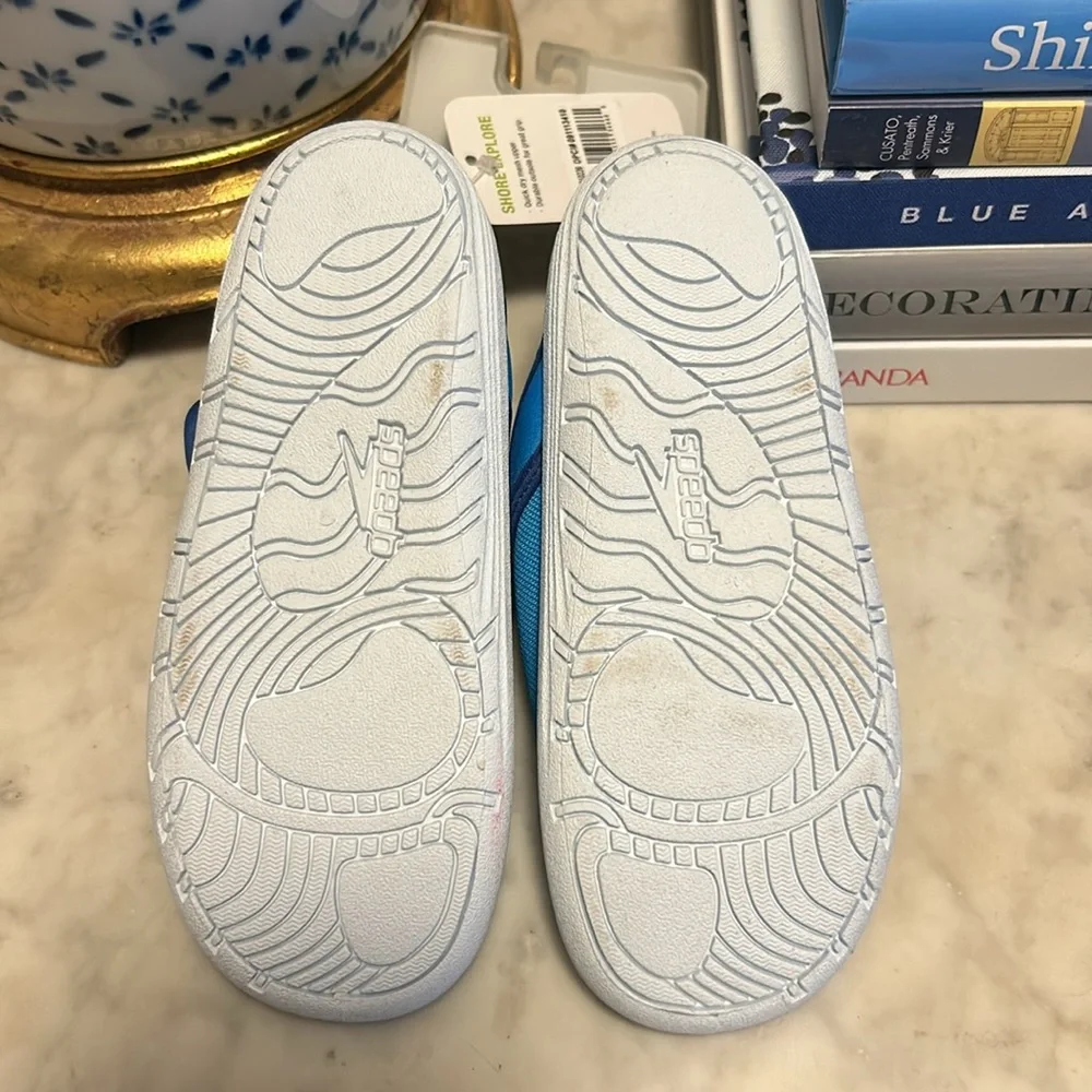 ✨BNWT - Speedo Kids' Shore Explorer Water Shoes - Blue - size Large✨